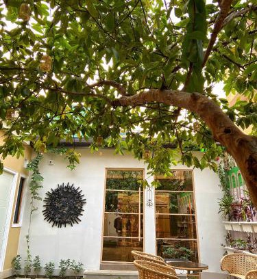 Varanasi Hotel | The Art Hotel by VIA VARANASI