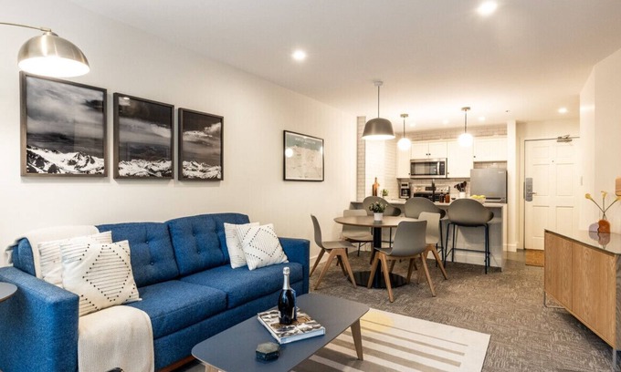 Upper Village Apartment | The Aspens1BR:Sleeps 4,Patio+BBQ,Hot Tub,Pool! Steps to Everything!