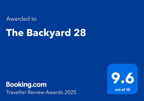 Khlong Tan House | The Backyard 28