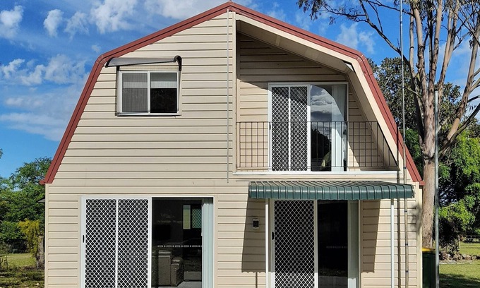Bundamba House | The Barn is a self-contained family-friendly accommodation in a rural setting