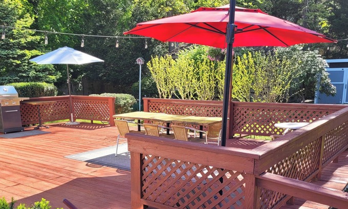 Hampton Bays House | The Beach Bungalow!nn