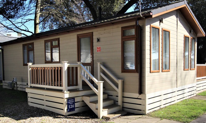 Mudeford House | 'The Beach Hut' - a lodge by the beach on Sandhills Holiday Park, Mudeford