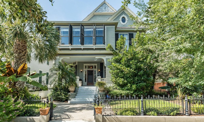 Galveston House | The Belle of Ball Street: Walk to the beach from Galveston's Historic East End