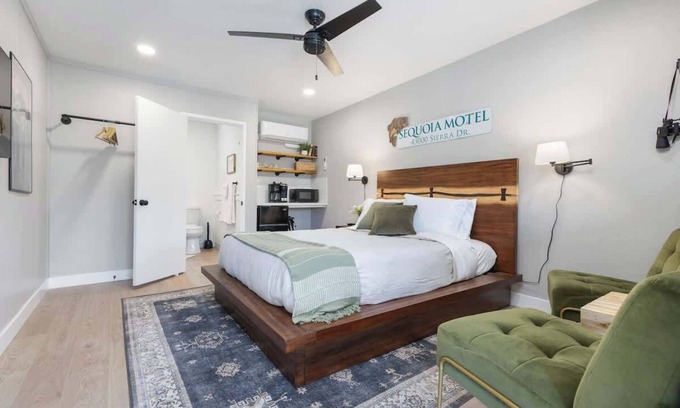 Three Rivers Apartment | The Belle Sequoia Motel RM9