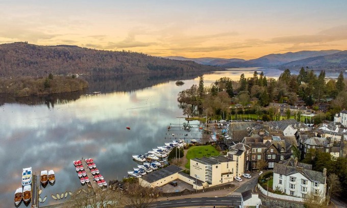 Bowness-on-Windermere Hotel | The Berry Boutique