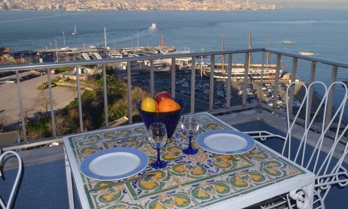 Cacilhas Apartment | The best view over Lisbon II