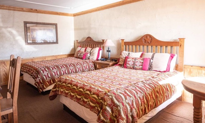 Amarillo House | The Big Texan Double 109