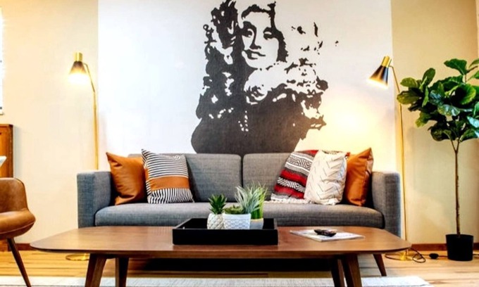 Caton House | THE BLOSSOM @ DOLLYS DRIVE * Wifi Grill Woods Mtns