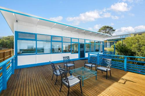 Surf Coast House | The Blue Pearl
