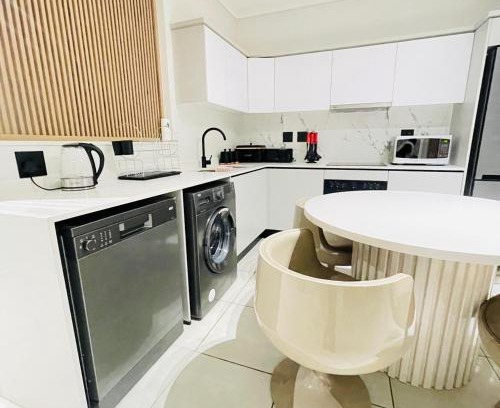 Tshwane Apartment | The Blyde Crystal lagoon