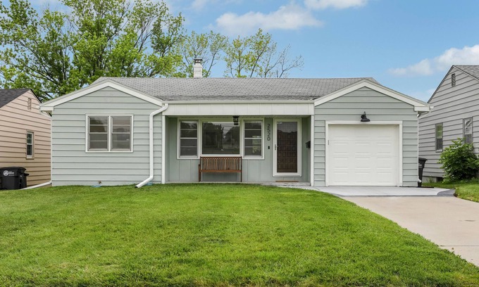 South Central Omaha House | The BoHo House - Midtown
