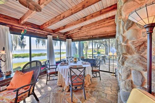 Highland House | The BougainVilla with Boat Slip on Lake Istokpoga!