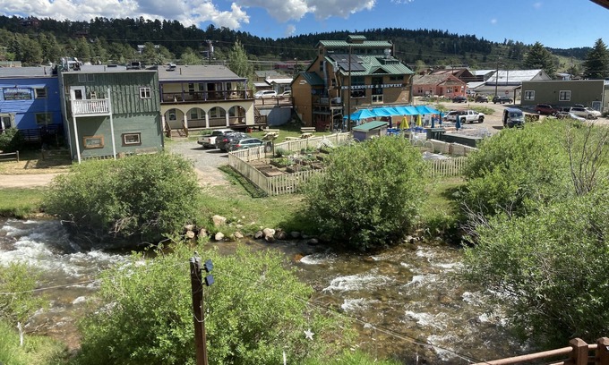 Nederland Hotel | The Boulder Creek Lodge