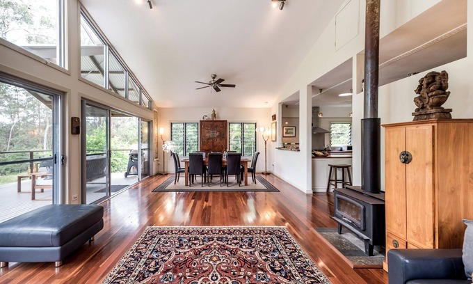 Doonan House | The Bower, private & tranquil setting