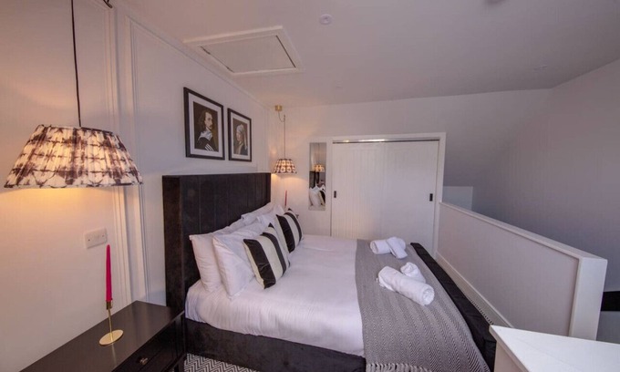 Troon House | The Bradan - Coorie Doon Stays