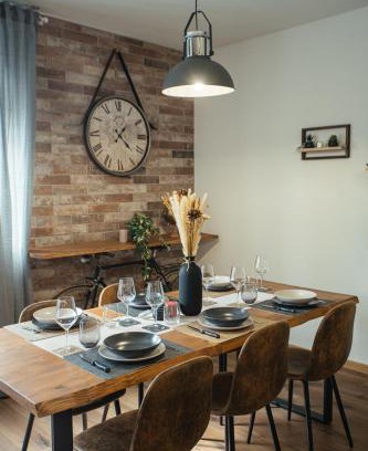 Colugna Apartment | The Brick 194, 7 posti letto