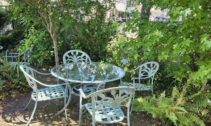 Sutter Creek House | The Brinn House & Hideaway | Main St. Wine & Food!