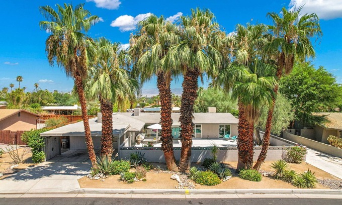 Indian Wells House | The Bungalow at Seven Palms in South Palm Desert