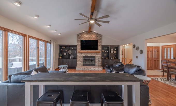 Innsbrook House | The Bunk Haus by Innsbrook Vacations!