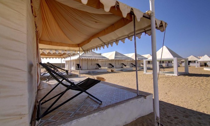 Jaisalmer Bed & Breakfast | The Campers Den