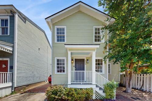 Beach Institute Apartment | The Canopy Loft