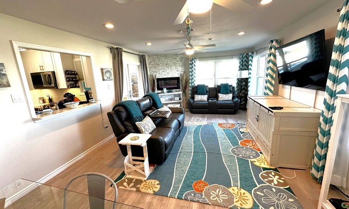 Rockport Condo | The Cape Escape - Fisherman's Paradise and a Beautiful Retreat!