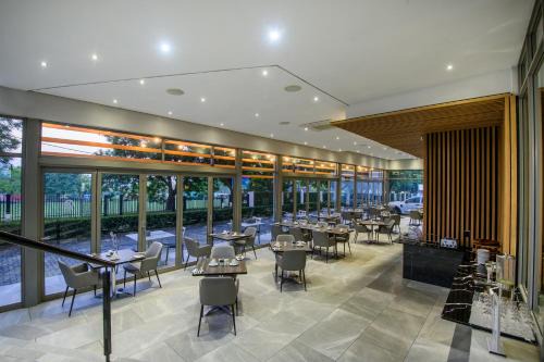 Greater Johannesburg Metropolitan Area Hotel | The Capital on Bath