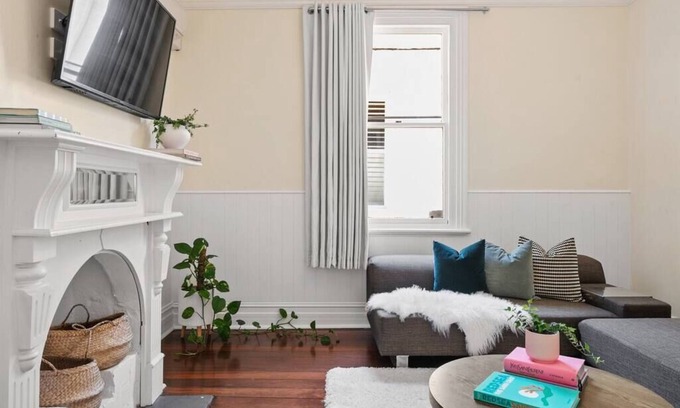 Cottesloe House | The Captain's Lodge - iconic character home