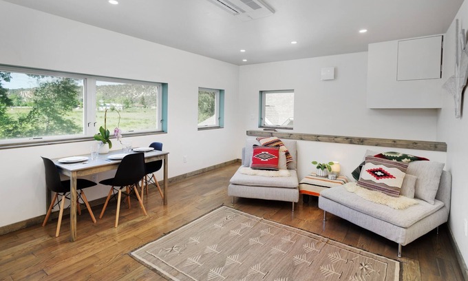 Carbondale Apartment | The Carbondale Perch | Views + Rooftop Deck!
