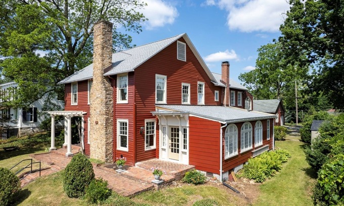 Waynesboro House | The Cardinal House: Historic Home on Tree Streets