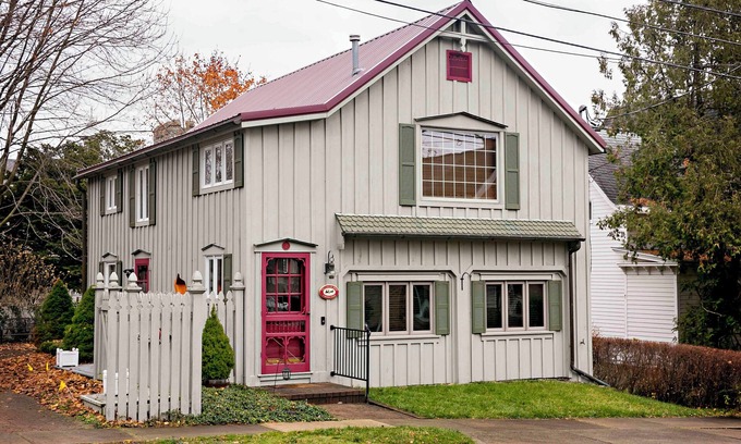 Hammondsport House | The Carriage House in Hammondsport, NY