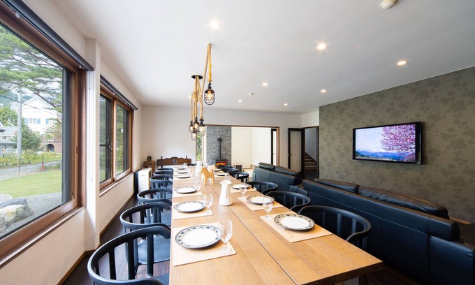Echo Land Ski Chalet | The Castle