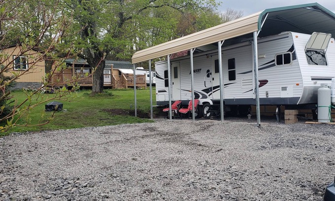Canaan Valley House | THE CLASS ACT