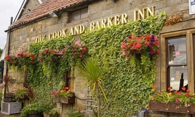 Newton on the Moor House | The Cook and Barker Inn