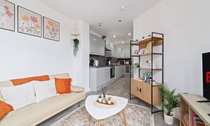 Leicester City Centre Apartment | The Copper Nest 2BR City Centre