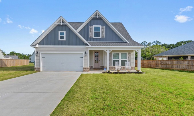 Gulf Hills House | The Coral Reef Estate - 5 bd/3 bath