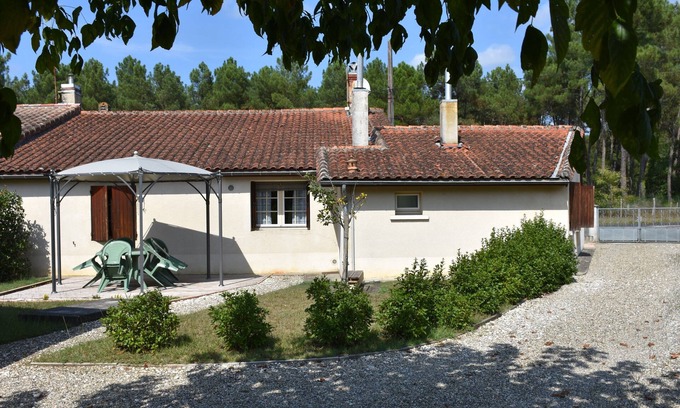 Robins Bay House | The cottage Creed Villandraut