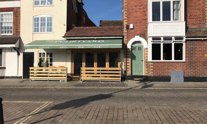 Bewdley Hotel | The Courtyard