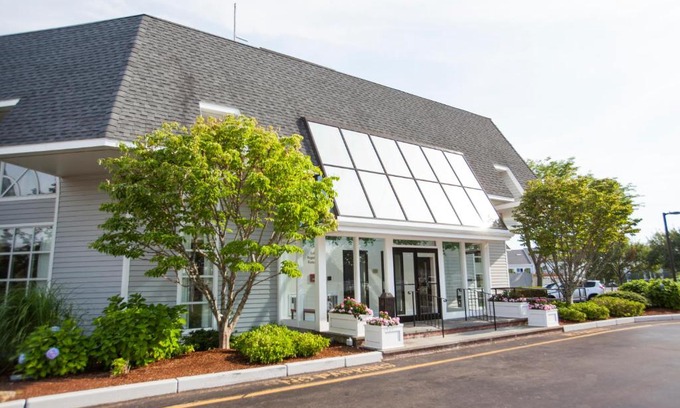 West Yarmouth Resort | The Cove at Yarmouth