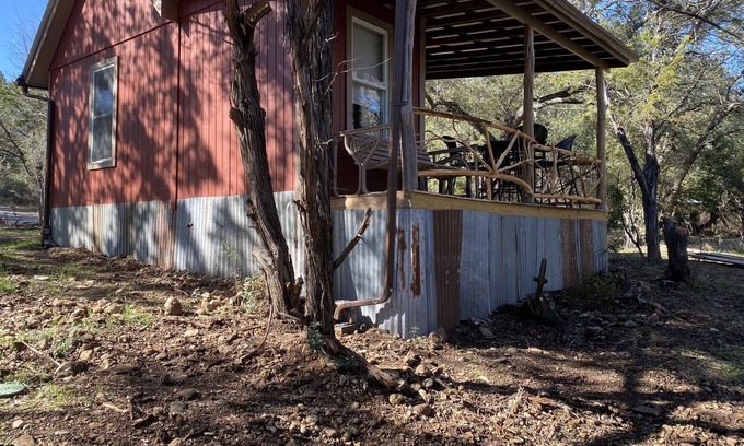 Marble Falls Cabin | The Cowboy Cabin