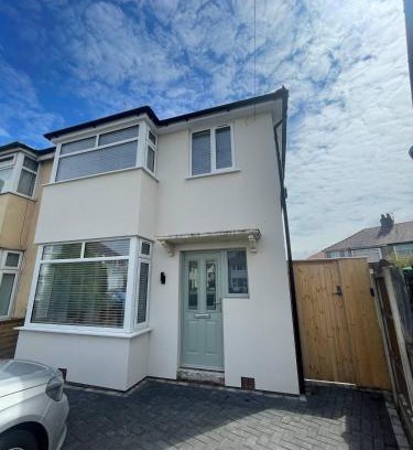 Thornton-Cleveleys House | The Crescent-Modern Coastal Home