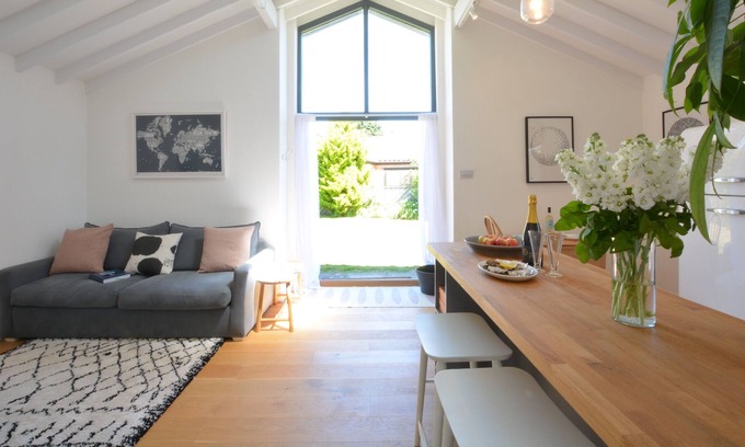 Orford Cottage | THE CURIOUS OYSTER, ORFORD, pet friendly in Orford