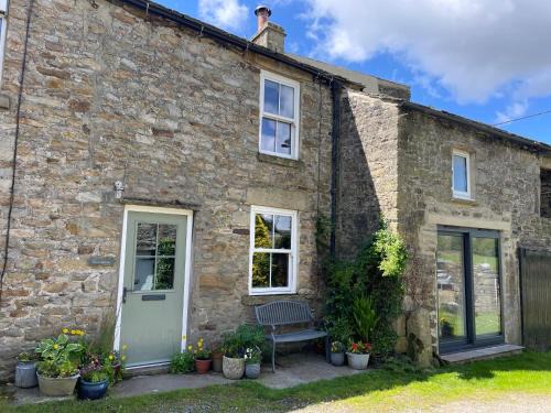 Langthwaite House | The Curlews