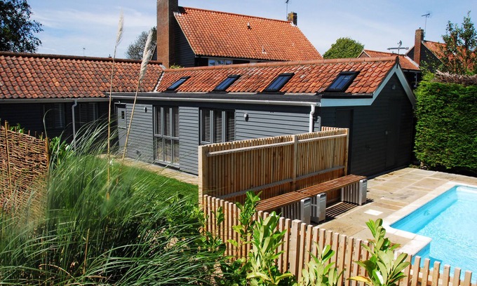 Walberswick House | The Dairy - Two Bedroom House, Sleeps 4