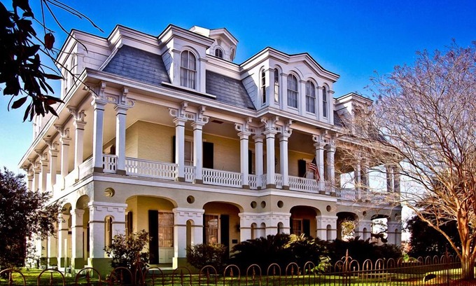 Thibodaux Bed & Breakfast | The Dansereau House