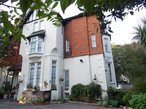 Hele Hotel | The Darnley Hotel