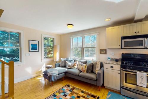 Provincetown Apartment | The Dinah Shore
