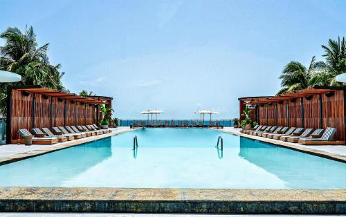 Hollywood South Central Beach Resort | The Diplomat Beach Resort Hollywood, Curio Collection by Hilton