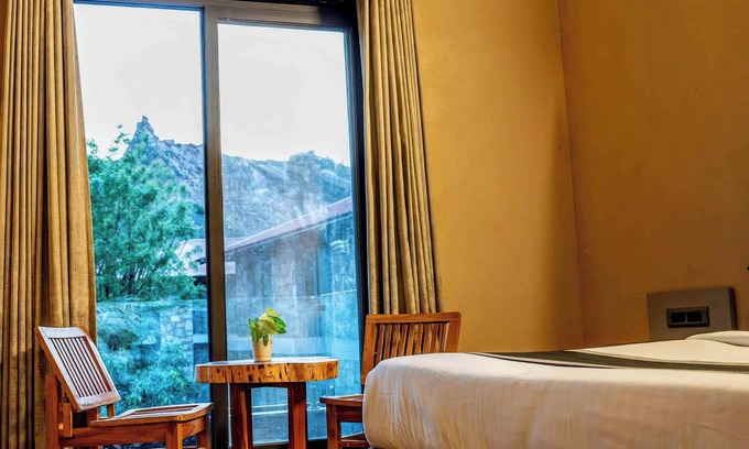 Udaipur Hotel | The Divine Hills Resort Udaipur