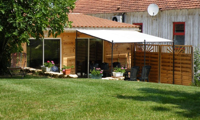 Le Buisson-de-Cadouin Cottage | The domain of Pécany - gîte Les Figuiers